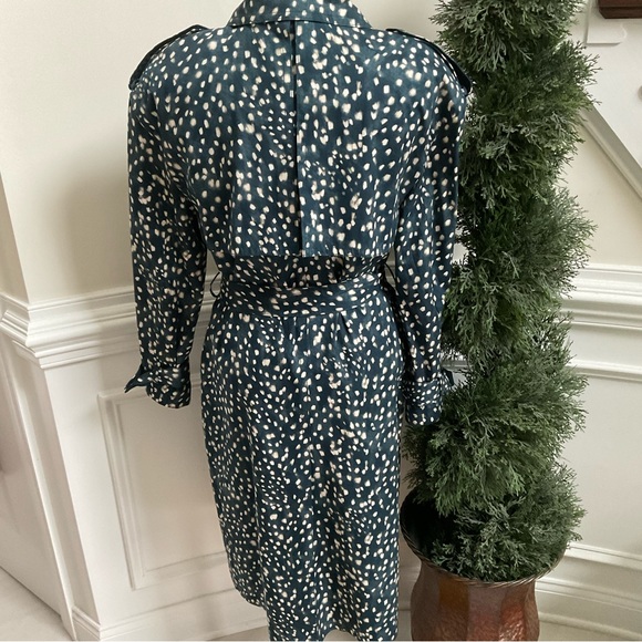 Ann Taylor Spotted Modern Trench Coat Size Large - Picture 11 of 16